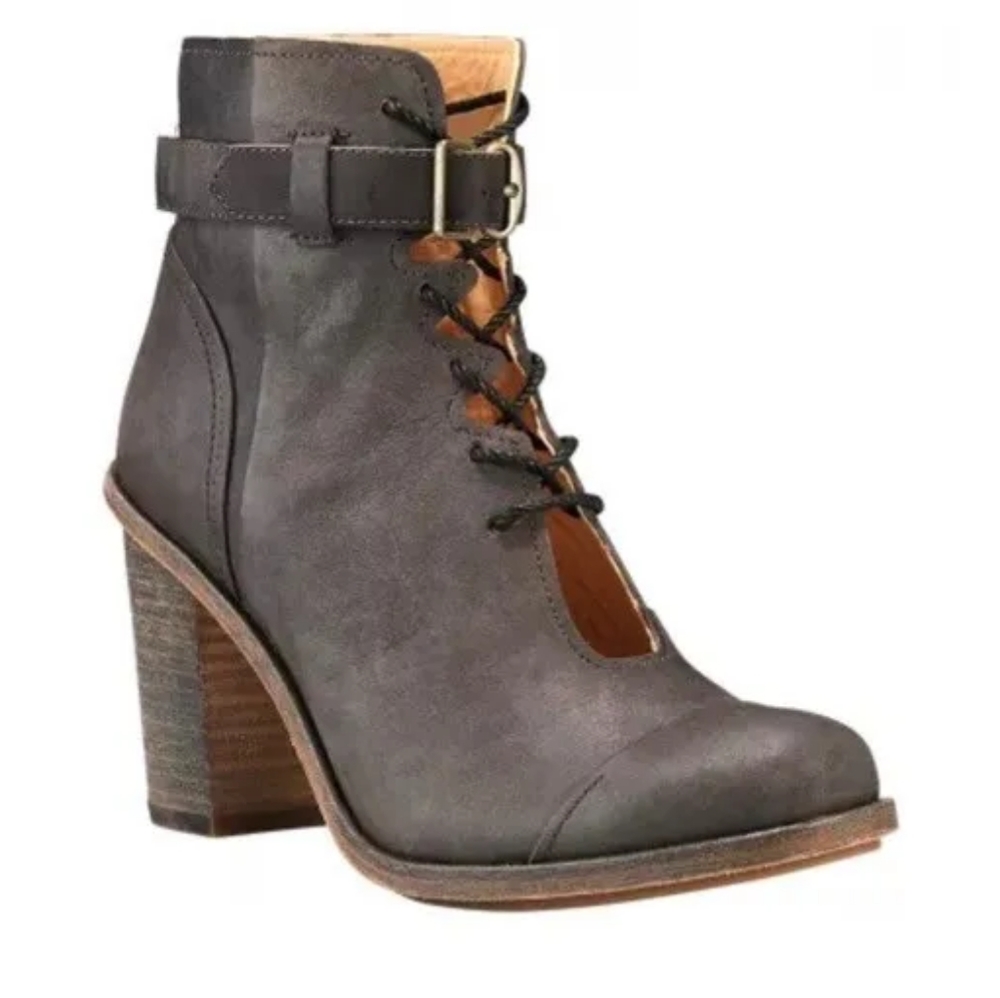 NWOT Timberland Boot Co. Leather Marge ankle strap Chukka ankle booties